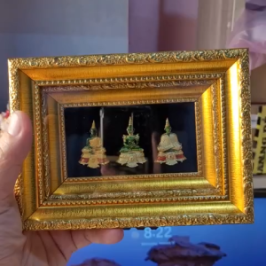 Tranh Trang Trí Để Bàn Phật Ngọc Mang Lại Cảm Giác Bình Yên Thư Thái