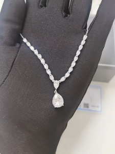 new arrival 92.5% silver with moissanite necklace