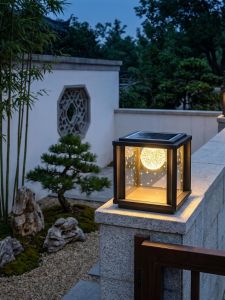VINCAN | Ultra Bright Solar Garden Post Light