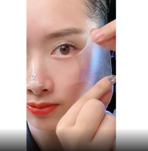 Elastic Lifting Skin Friendly Under Eye Silicone Pad Mask (1 Pair) Reusable