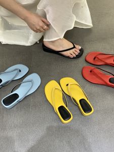 Platform Heel Black Flip-Flop Sandals for Women