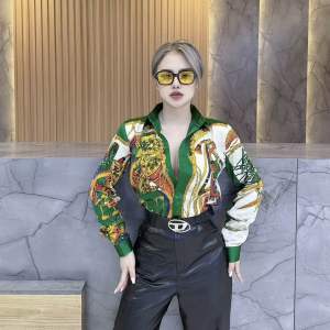 Áo Sơ mi Yenny hoa màu cổ điển Đối Xứng vải lụa satin phôm dài