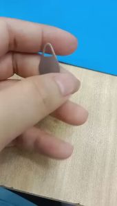 Que Chọc Sim Lấy Sim Điện Thoại ( inox ) Cobom 50sim