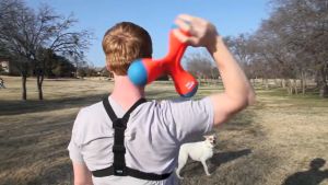 Chuckit! Amphibious TRI-BUMPER Fetch Toy Dog Toy 8.2" x 8.2" ชัคอิท ไทรบัมเปอร์ ของเล่นสุนัข