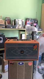 loa  mini  xách tay  công suất lớn  200W   2 mic  kim loại bass  20  mạnh