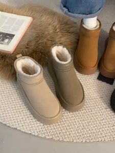 Giày Nữ Cao Cổ Lông Đế 4cm C.Sỹ Phương LY Fullbox QCCC GALOTY