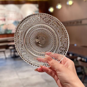 High Aesthetic Glass Dessert Plate Afternoon Tea Cake Plate Court Relief 6 Inches Owner Recommended Home Use Handmade round