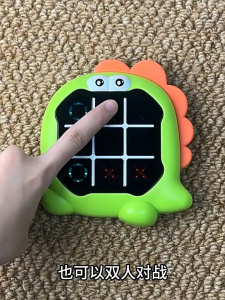 เครื่องเกมฝึกความจำแบบติ๊ก-แทก-โท เกมปริศนาโต้ตอบใหม่สำหรับผู้เล่นเดี่ยวและผู้เล่นคู่