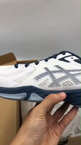รองเท้าแบดมินตัน ASICS BLASICS FF