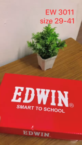 EDWIN BLACK SCHOOL SHOES SINGLE VELCRO STRAP / Kasut Sekolah Hitam EW3011