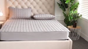 New Waterproof Mattress Cover Printed Quilted Fitted Bed Sheet Queen Size Single Double King(Pillowcase Not Included)