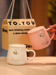 Creative Ceramic Mug Personalized Trendy Cup with Lid Spoon Simple Couple Drinking Water Coffee Cup Home Use Tea Cup
