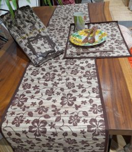 plesmetcoster set isi 6 serta loper atau table runner ukuran 2 meter