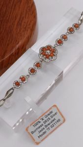 ❤️100％ Authentic Brand New set  "A" grade Burmese S925 sterling silver zirconia diamonds frame high translucency jadeite beads "HongFei 红翡" bracelet unique colour lustrous surfaces symbolise good luck abundant fortune waiting prosperity exquisite elegant