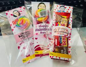 VALENTINES DAY GIFT IDEA Theme CHOCO AND PEN SLEEVE w/ FREE PLASTIC