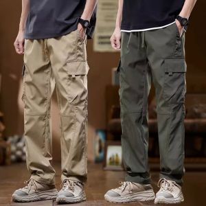 ชุดเอี๊ยมผู้ชายทรงตรง 6 กระเป๋า สไตล์อเมริกัน ทันสมัย ใส่สบาย เหมาะสำหรับลุคลำลองและเท่ทุกวัน