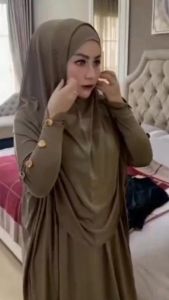 Abaya Terbaru & Set Hijab Jersey Premium: Tips Memilih Gamis Syari Terbaik