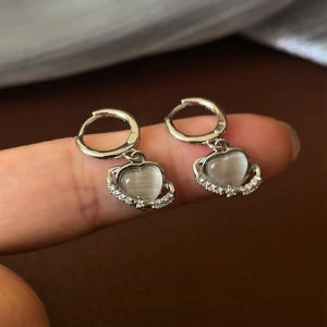 XG Lightseeker Minimalist Style Cat Eye Heart Shaped Earrings Womens Fashion Jewelry Sensation Durable Copper Material