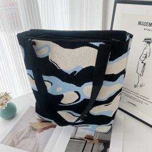 กระเป๋าถือทรงถังขนาดใหญ่แบบพกพาลำลอง ดีไซน์ทันสมัย ​​กระเป๋าถือแบบมีซิปปิดสำหรับใช้ในชีวิตประจำวัน กระเป๋าถือทรงกลมแบบยืดหยุ่น