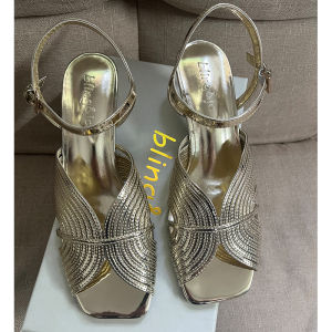 2024 Summer New Arrival Gold Peep Toe Sandals Womens Outwear Open Toe Beautiful High Heels Square Toe Cut Out Womens Sandals