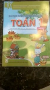 Sách - Bài tập phát triển năng lực môn toán lớp 1 tập 2 - Theo chương trình giáo dục phổ thông 2018