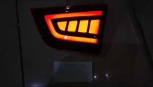 Lampu Reflektor Pintu Bagasi Honda Mobilio 2013-2021 Type F