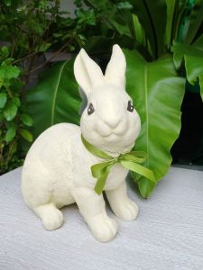 ตุ๊กตาเรซิ่นแต่งบ้าน แต่งสวนสวย "กระต่ายน้อย"สีครีม