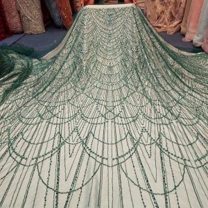 Bahan kain Tille/Kebaya Pengantin  Full payet batu saroski Premium motif Gelombang Payet tidak gampang copok/rusak di jamin bagus dan berkualitas mewah. Dekripsi ada di bawah👇
