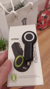 Sạc Điện Thoại Trên Ô Tô iOttie (Mỹ) RapidVolt Max Màu Trắng Tích Hợp 2 Cổng USB - BH 3 Tháng - Hàng Chính Hãng / Smartphone car charger