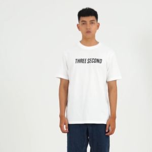 3Second Kaos Pria Lengan Pendek Regular Fit Katun T-Shrit Short Sleeve Ultra Comfort Basic Script OL-C630723