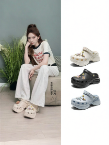 Belle | Hole Style Shoes