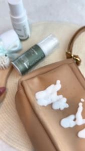 BAGSPA น้ำยาทำความสะอาดกระเป๋า 100ml - โฟมทำความสะอาดกระเป๋า (แถมแปรง, ผ้าไมโครไฟเบอร์) สปากระเป๋า - เช็ดกระเป๋า