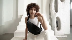 7502 BANGE: A Premium Quality Crossbody Bag