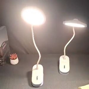 โคมไฟตั้งโต๊ะ LED โคมไฟหนีบโต๊ะ  ใช้ง่าย อ่านหนังสือ แบบพกพา USB  Dimming โคมไฟตั้งโต๊ะสําหรับห้องนอนนักศึกษาวิทยาลัยอ่านหนังสือโคมไฟ