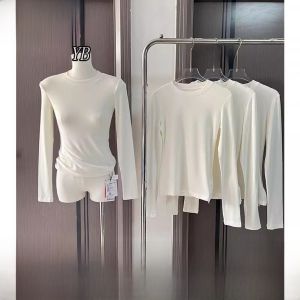 เสื้อยืดคอกลมแขนยาวผ้าขนสัตว์ผสมคอตตอน MONA 10 สีขาว ทรงพื้นฐาน เสื้อชั้นในสำหรับผู้หญิง ไซส์เล็ก ฤดูใบไม้ร่วง/ฤดูหนาว 2024