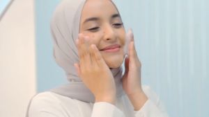 Wardah Acnederm Ceramide & Squalane Foaming Cleanser - Pencerah Pori & Penyegar Kulit Wajah 50ml/100ml