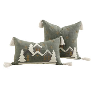 Christmas Themed Decorative Pillowcase 30x50cm 45x45cm Cream Green Tufted Cushion Cover with Tassels for Sofa Bed Home Decor