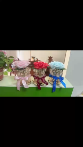 โคมไฟคริสตัลรูปดอกกุหลาบ โคมไฟตั้งโต๊ะดอกไม้บรรยากาศข้างเตียงระดับไฮเอนด์ โคมไฟบรรยากาศกลางคืน ของขวัญวันเกิดสำหรับเด็กผู้หญิง