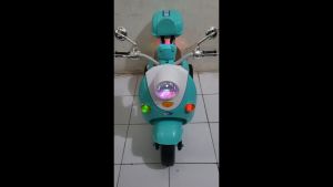 Motor Aki Anak Scoopy PMB M338 Amore Dengan Remote Control