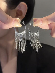 Elegant Long Women's Hoops: A Fresh 2023 Collection