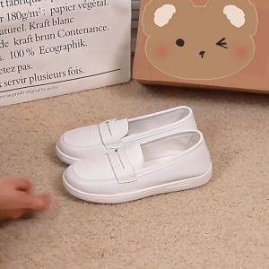 【STOCK+COD】Nurse shoes white flat work shoes breathable soft bottom loafers comfortable non-slip shoes