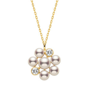 Helas | Garden-inspired Pearl and Lab Diamond Pendant Necklace
