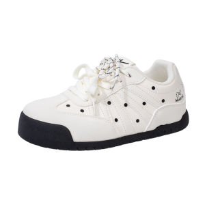 Warrior | Dot Patterned Flat Soft Leather Cute Retro Sneakers