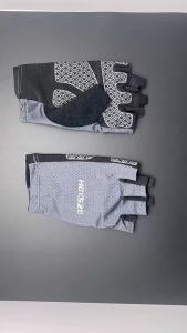 Half Finger Cycling Gloves Anti-Slip Breathable 1 Pair Comfortable Sports Gloves for Outdoor Fitness Workout Riding