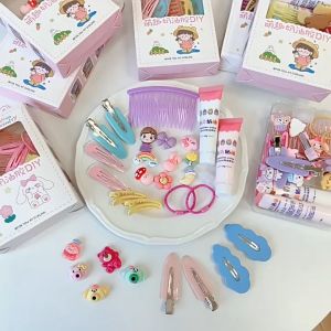 MallMainan-C776 Jepit Rambut DIY Set With Clay Decorating Hair Pin Korean Style / Menghias Jepitan Karet Aksesoris Rambut Anak dengan Cream Import