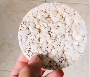 Bánh Gạo Lứt Yến Mạch Ăn Kiêng Giảm Cân Nguyên Hạt 500gr Không Đường Không Dầu Eatclean Thuần Chay - Fresh & Green