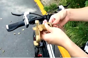 CS Stand Holder Motor HM12: Solusi Praktis untuk Pengguna Smartphone