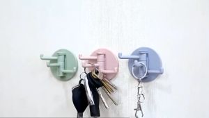 Móc treo đồ 3 CHẤU XOAY 180 độ dán tường nhỏ gọn tiện ích móc treo chìa khóa đồ phòng bếp phòng tắm nhà vệ sinh