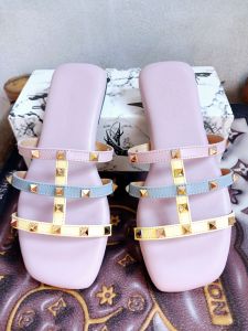 Riskabella Sendal flat/ Sandal teplek /Sandal slipon wanita