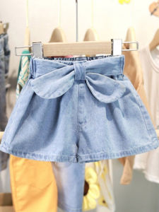 กางเกงขาสั้นผ้ายีนส์เด็กผู้หญิงฤดูร้อนปี 2025 กางเกงขาสั้นผู้หญิงเด็กสไตล์เกาหลี ทรงเข้ารูป เอวยางยืด ความยาวปกติ ไม่ใช่กางเกงขายาว